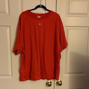 Nike Women’s Burnt Orange Short Sleeve Tee